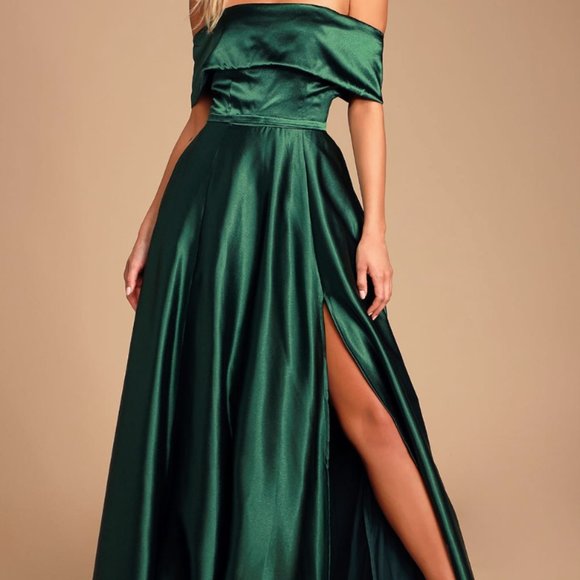 Green Formal off the shoulder dress - Picture 1 of 5